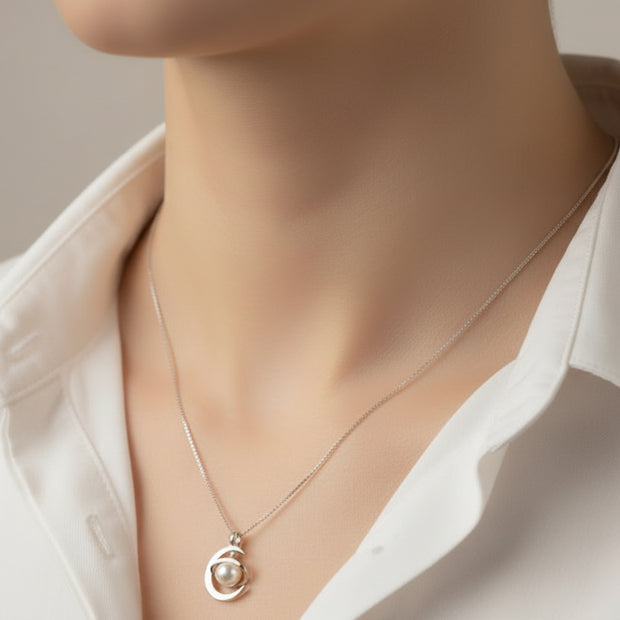 925 Sterling Silver Chain with Pearl Inlay Pendant