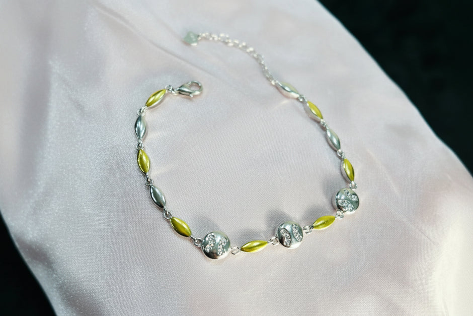 92.5 Sterling Silver Chain Bracelet With Gold Coloured
